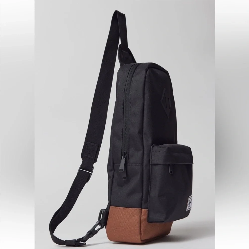 ⭐️ Herschel Supply Company Heritage Shoulder Bag Crossbody Black Brown